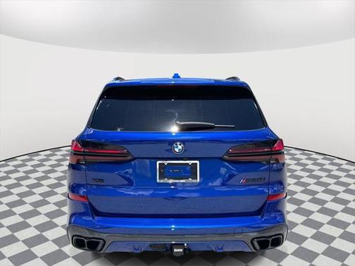 2025 BMW X5 M60i