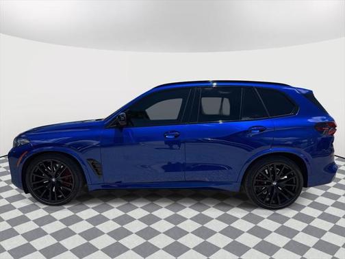 2025 BMW X5 M60i