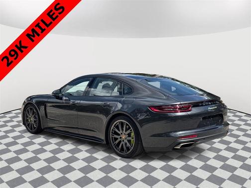 2020 Porsche Panamera 4