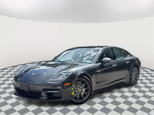 2020 Porsche Panamera 4