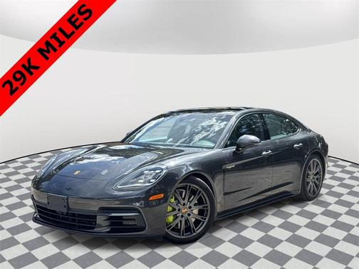 2020 Porsche Panamera 4