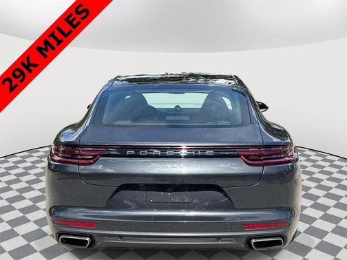 2020 Porsche Panamera 4