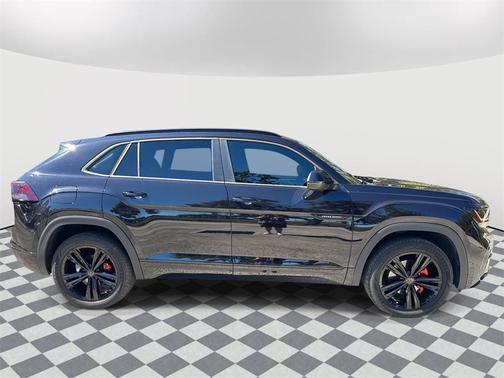 2023 Volkswagen Atlas Cross Sport 3.6L V6 SEL R-Line