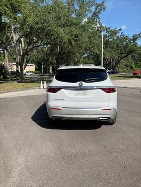 2022 Buick Enclave FWD Essence