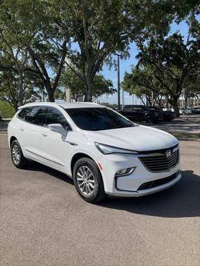 2022 Buick Enclave FWD Essence