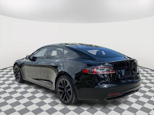 2021 Tesla Model S Plaid