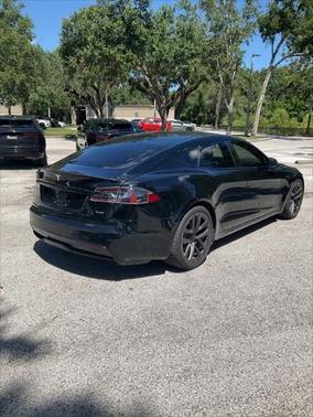 2021 Tesla Model S Plaid
