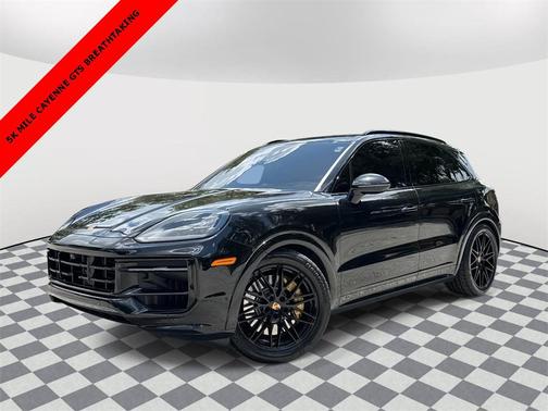 2025 Porsche Cayenne GTS