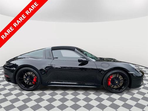 2022 Porsche 911 Targa 4 GTS