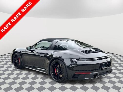 2022 Porsche 911 Targa 4 GTS