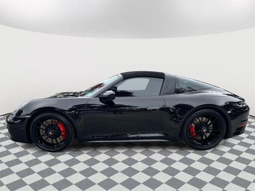 2022 Porsche 911 Targa 4 GTS