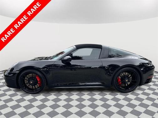 2022 Porsche 911 Targa 4 GTS