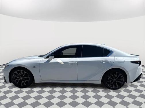 2022 Lexus IS 350 Base