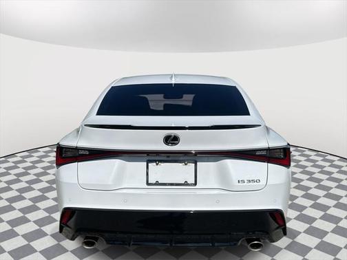 2022 Lexus IS 350 Base
