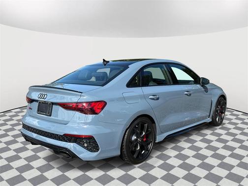 2023 Audi RS 3 TFSI quattro S tronic