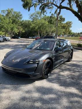 2022 Porsche Taycan 4S