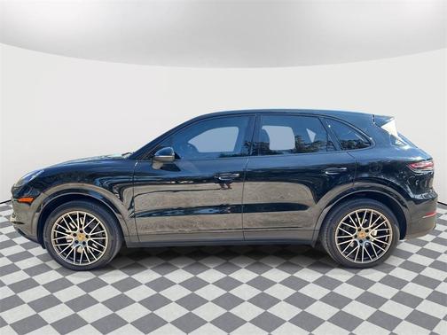 2023 Porsche Cayenne Platinum Edition