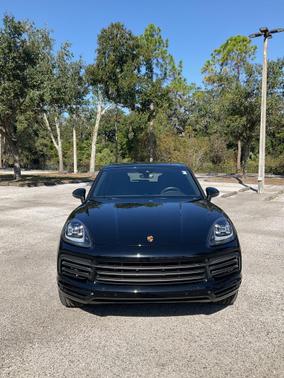 2023 Porsche Cayenne Platinum Edition