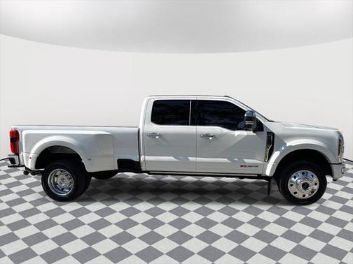 2024 Ford F-450 Limited