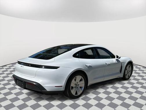 2022 Porsche Taycan Base