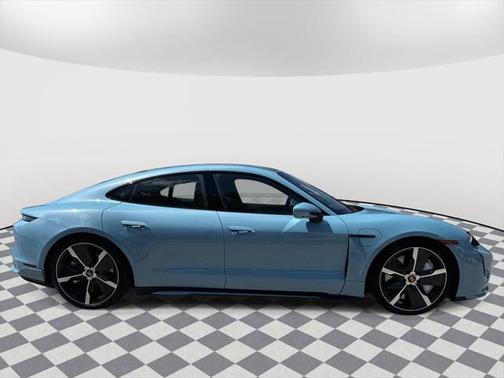 2020 Porsche Taycan Turbo