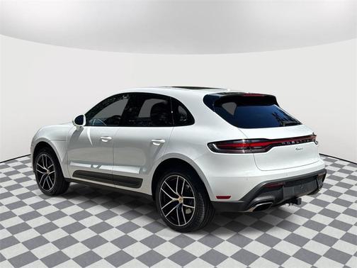 2023 Porsche Macan T