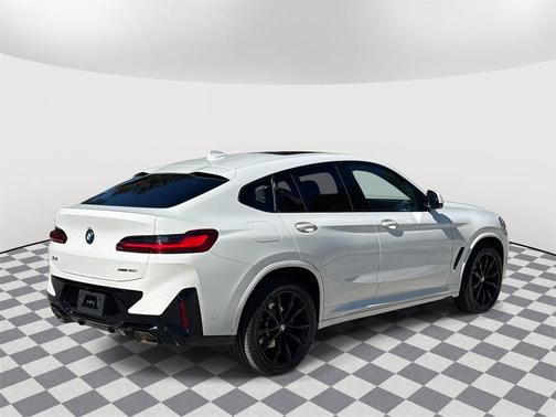 2025 BMW X4 xDrive30i