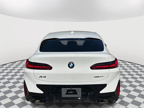 2025 BMW X4 xDrive30i