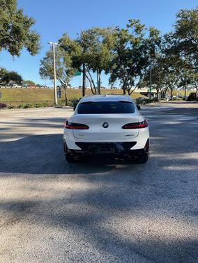 2025 BMW X4 xDrive30i