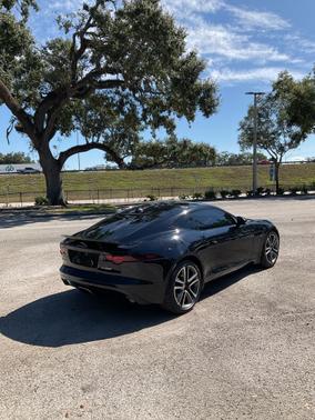 2019 Jaguar F-TYPE P300