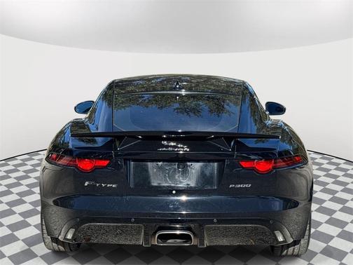 2019 Jaguar F-TYPE P300