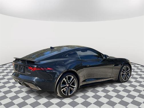 2019 Jaguar F-TYPE P300