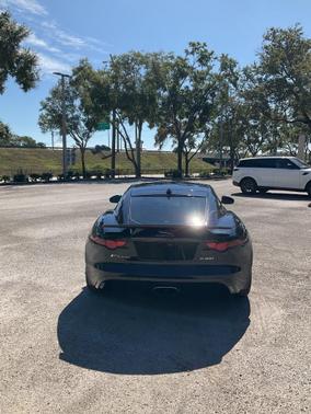 2019 Jaguar F-TYPE P300