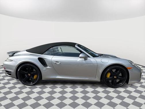 2016 Porsche 911 Turbo