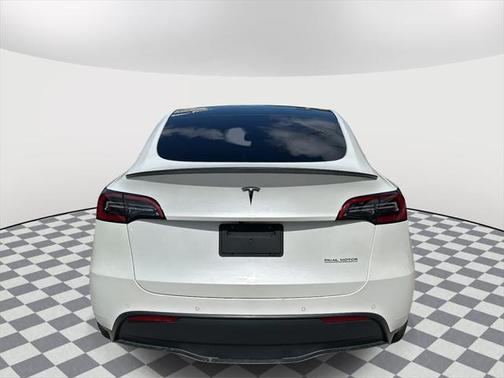 2022 Tesla Model Y Performance Dual Motor All-Wheel Drive