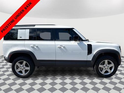 2020 Land Rover Defender 110 SE