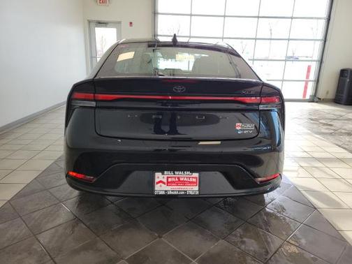 2023 Toyota Prius XLE