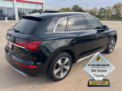 2022 Audi Q5 40 Premium Plus