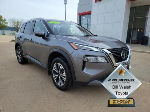 2022 Nissan Rogue SV