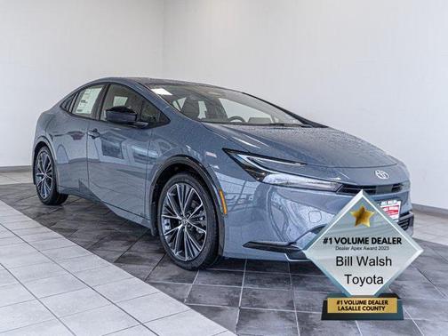 2025 Toyota Prius XLE
