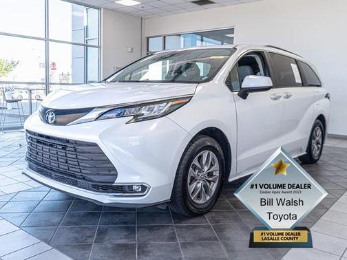 2023 Toyota Sienna XLE