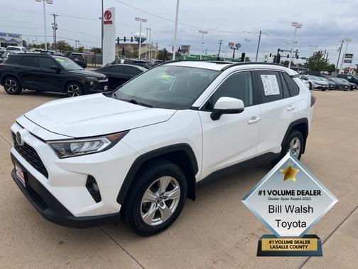 2020 Toyota RAV4 XLE