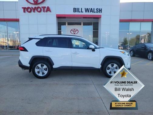 2020 Toyota RAV4 XLE