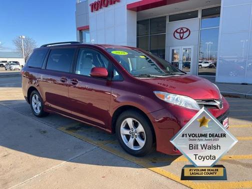 2020 Toyota Sienna LE
