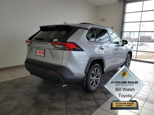 2025 Toyota RAV4 Hybrid XLE Premium