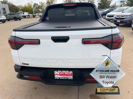2025 Hyundai SANTA CRUZ SEL Activity