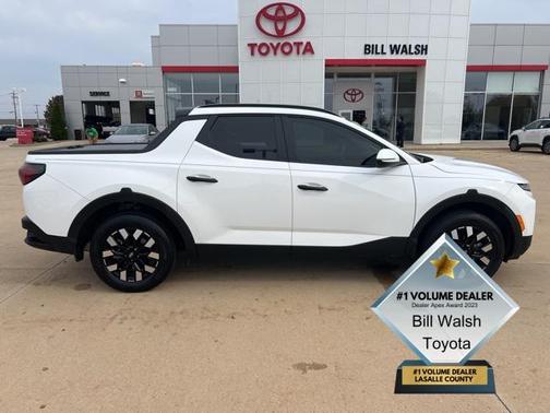 2025 Hyundai SANTA CRUZ SEL Activity