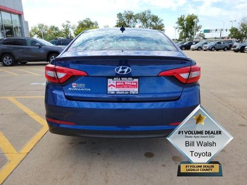 2017 Hyundai SONATA SE