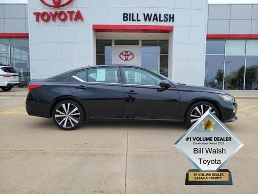 2022 Nissan Altima SR FWD