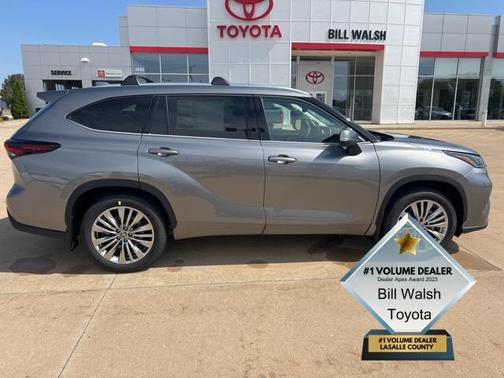 2025 Toyota Highlander Platinum